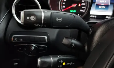 Mercedes-Benz C-Class 2018, 95126 км, за 10733.81 USD - фото 29