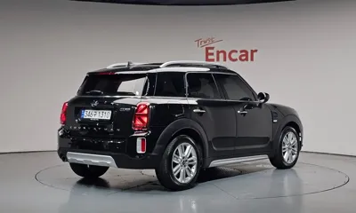 MINI Countryman 2023, 26195 км, за 25928.84 USD
