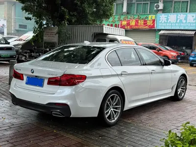BMW 5 Series 2020, 90000 км, за 20598.49 USD