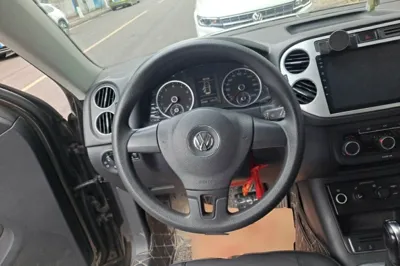 Volkswagen Tiguan 2016, 88000 км, за 7936 USD - фото 7