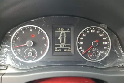 Volkswagen Tiguan 2016, 88000 км, за 7936 USD - фото 8