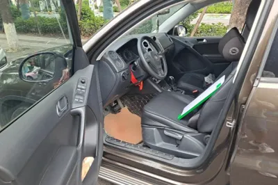 Volkswagen Tiguan 2016, 88000 км, за 7936 USD - фото 13