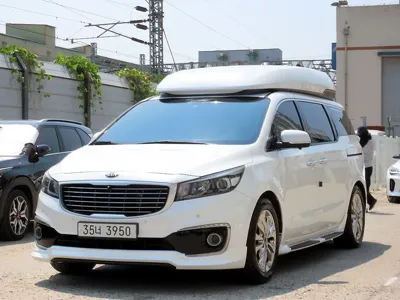 Kia Canival · 2015 год