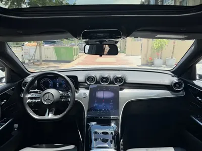 Mercedes-Benz C-Class 2023, 32000 км, за 27568.13 USD
