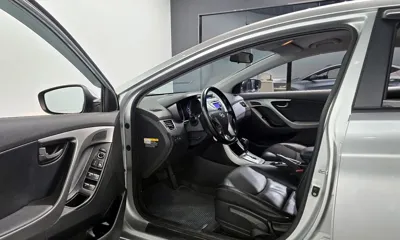 Hyundai Avante 2013, 182690 км, за 2561.74 USD - фото 11