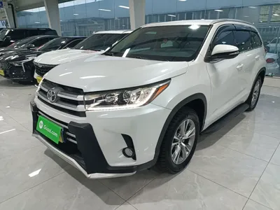 Toyota Highlander · 2021 год