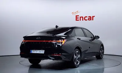 Hyundai Avante 2023, 29530 км, за 12162.89 USD