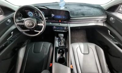 Hyundai Avante 2023, 29530 км, за 12162.89 USD - фото 7