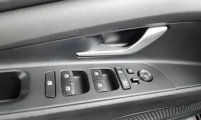 Hyundai Avante 2023, 29530 км, за 12162.89 USD - фото 28
