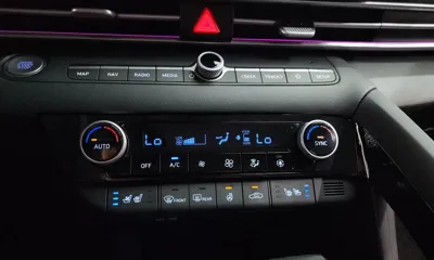 Hyundai Avante 2023, 29530 км, за 12162.89 USD - фото 31