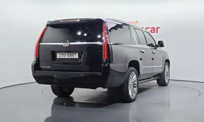 Cadillac Escalade 2017, 86476 км, за 24615.99 USD