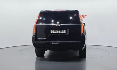 Cadillac Escalade 2017, 86476 км, за 24615.99 USD