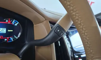 Cadillac Escalade 2017, 86476 км, за 24615.99 USD - фото 9