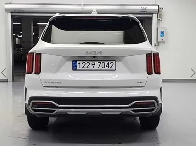 Kia Sorento 2023, 84727 км, за 16605.87 USD