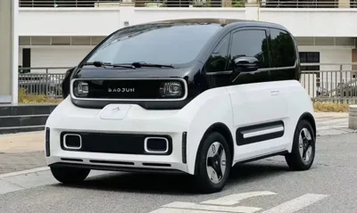 Baojun E300 · 2020 год