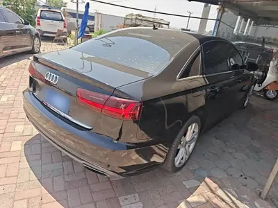 Audi A6L 2018, 195400 км, за 18378.1 USD