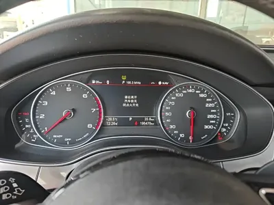 Audi A6L 2018, 195400 км, за 18378.1 USD - фото 8