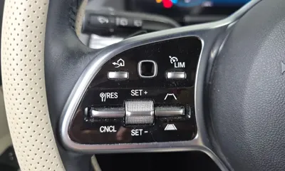 Mercedes-Benz GLA-Class 2021, 58890 км, за 20677.43 USD - фото 19