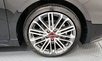 Kia K3 2020, 79009 км, за 8801.89 USD