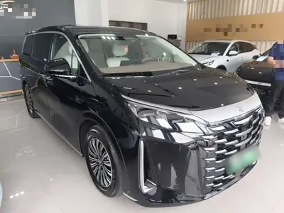 BYD Xia 2025, 19000 км, за 28378.17 USD