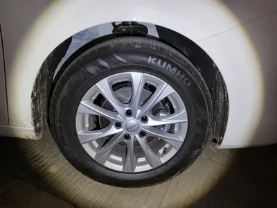 Roewe i5 2026, 600 км, за 6332 USD - фото 8