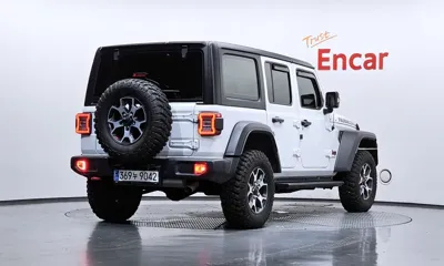 Jeep Wrangler 2023, 23433 км, за 31965.87 USD