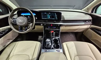 Kia Canival 2022, 73853 км, за 66096.03 USD - фото 7