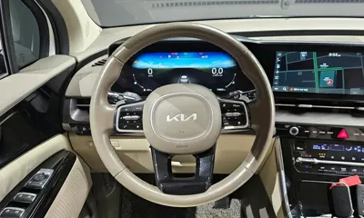 Kia Canival 2022, 73853 км, за 66096.03 USD - фото 13
