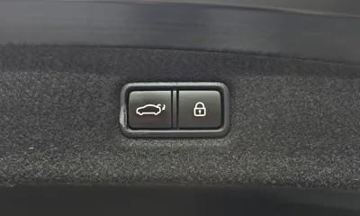 Genesis G90 2021, 74143 км, за 30412.49 USD - фото 20