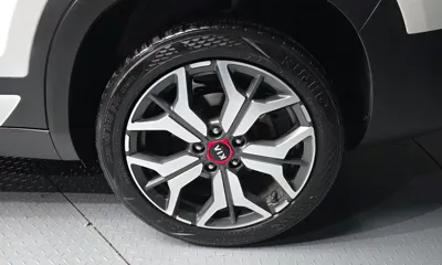 Kia Seltos 2022, 94658 км, за 10765.39 USD - фото 21