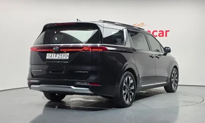 Kia Canival 2021, 175989 км, за 13674.54 USD