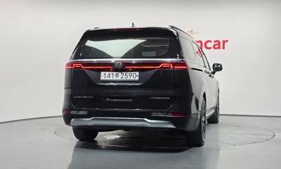 Kia Canival 2021, 175989 км, за 13674.54 USD