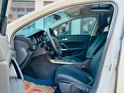Peugeot 408 2018, 97000 км, за 4384.85 USD - фото 11