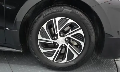 Hyundai Sonata 2022, 111581 км, за 9902.29 USD - фото 21