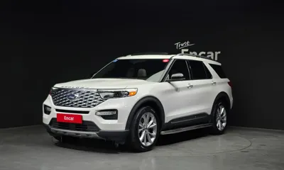 Ford Explorer · 2021 год
