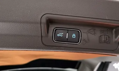 Ford Explorer 2021, 73397 км, за 20198.66 USD - фото 19