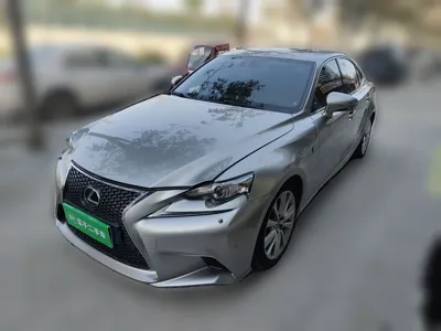 Lexus IS · 2013 год