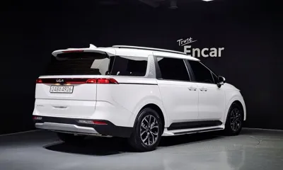 Kia Canival 2022, 84458 км, за 15592.99 USD