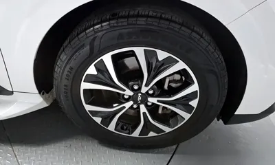 Kia Canival 2022, 84458 км, за 15592.99 USD