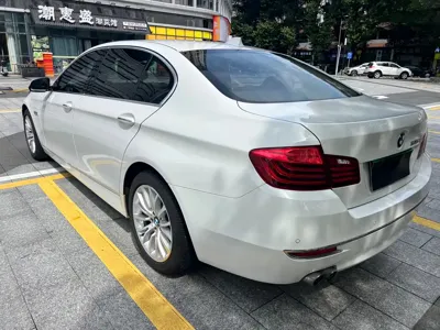 BMW 5 Series 2015, 110000 км, за 10270.55 USD