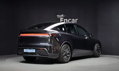Tesla Model Y 2026, 367 км, за 47389.96 USD