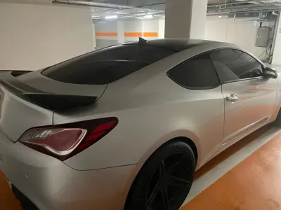 Hyundai Genesis 2010, 123000 км, за 4879.01 USD