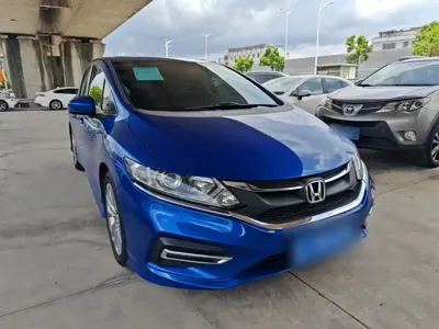 Honda Jade 2018, 103200 км, за 7628.81 USD