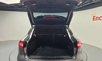 Maserati Levante 2018, 147926 км, за 16195.15 USD - фото 20