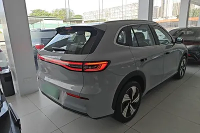 Geely Galaxy E5 2024, 11900 км, за 15204 USD - фото 6