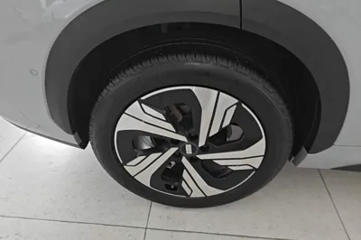 Geely Galaxy E5 2024, 11900 км, за 15204 USD - фото 11
