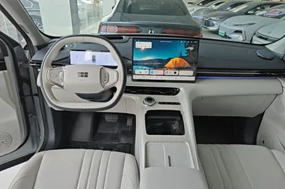 Geely Galaxy E5 2024, 11900 км, за 15204 USD - фото 12