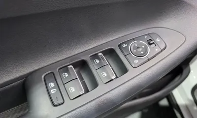 Hyundai Grandeur 2022, 85044 км, за 15688.59 USD - фото 30