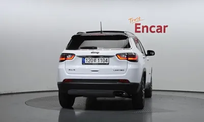 Jeep Compass 2022, 9991 км, за 17211.91 USD
