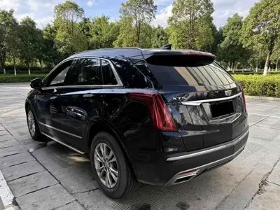 Cadillac XT5 2022, 63000 км, за 21329.9 USD